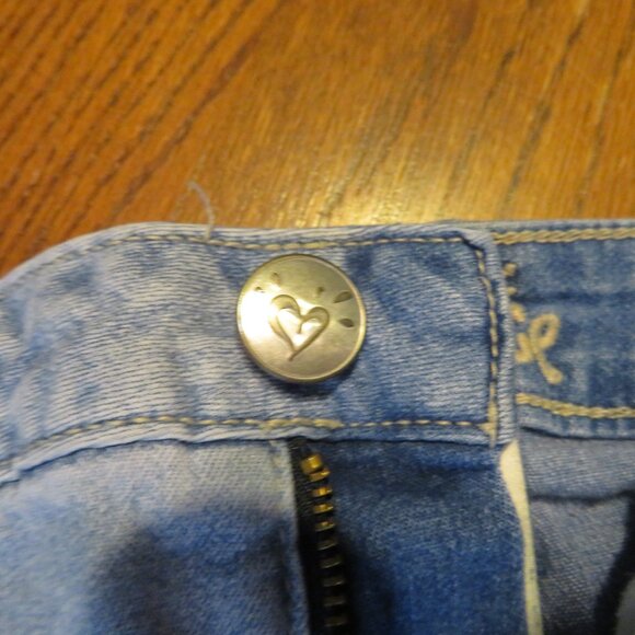 Justice Blue Denim Short Shorts Size 16 Plus - Picture 6 of 6